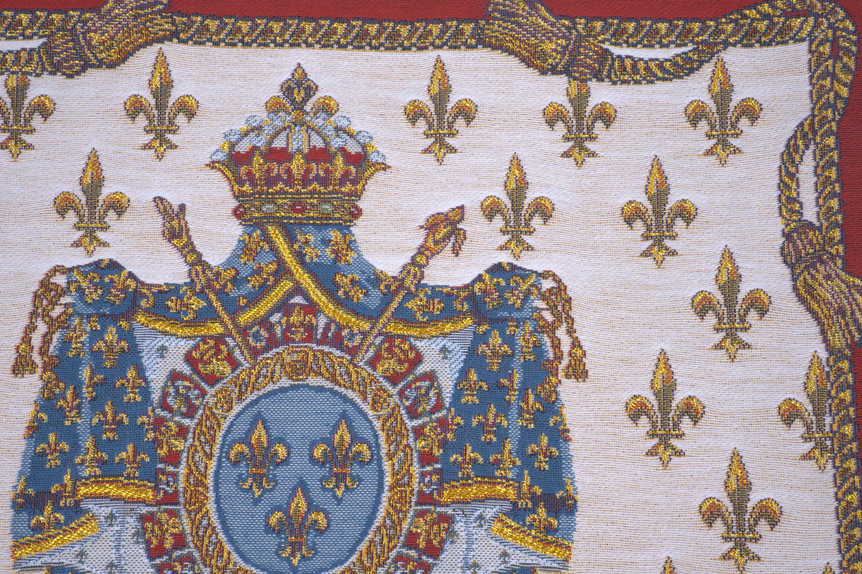 Blason Royal European Cushion Cover | Close Up 3